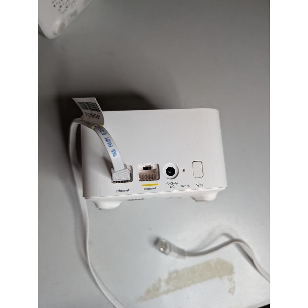 Netgear Orbi Mesh WiFi System RBR10 Router 2 RBS10 Satellites Pack UNTESTED - Picture 10 of 12